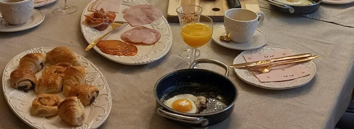 Gindou Les Trois L B&B 외부 사진